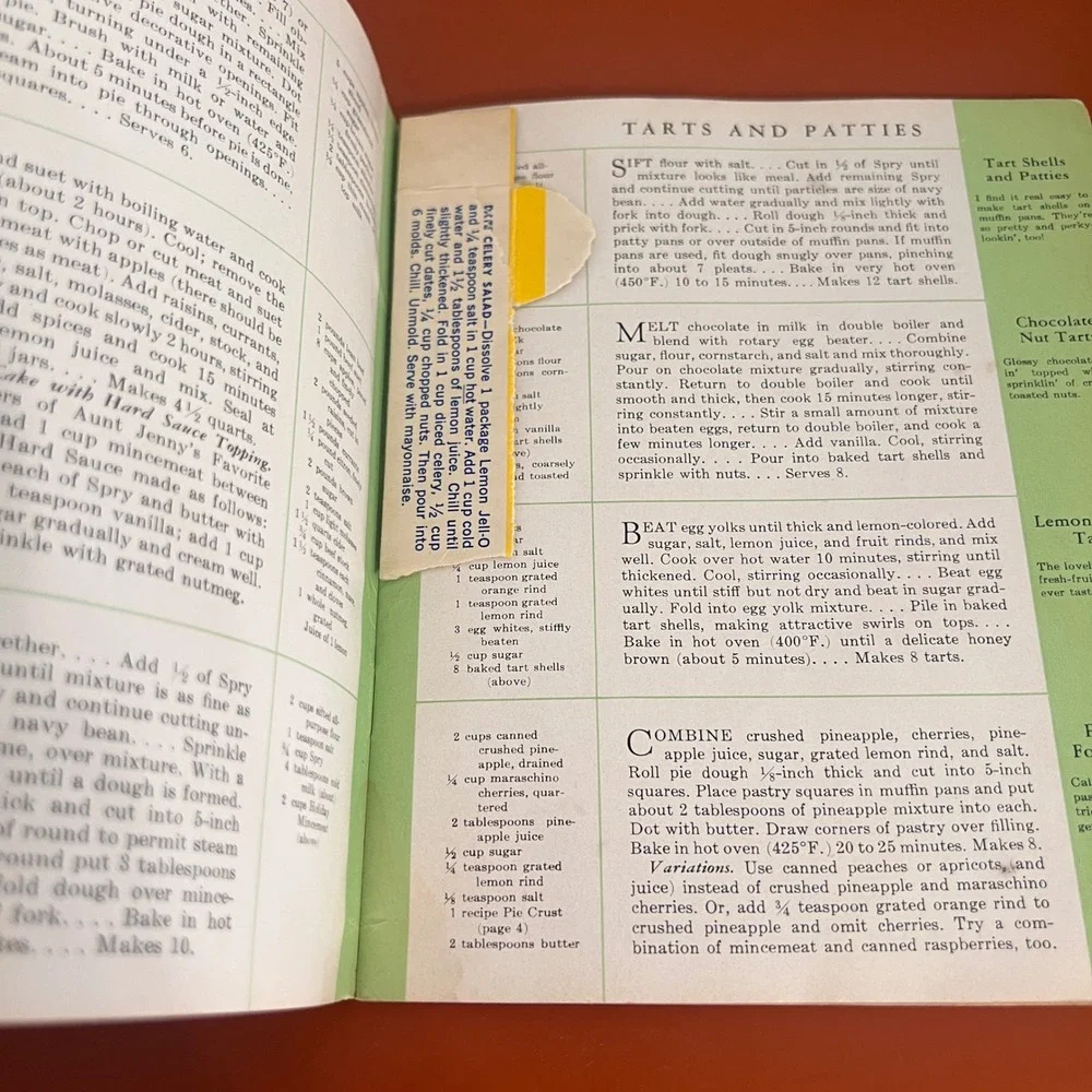 Vintage Aunt Jenny's Favorite Recipes Spry Shortening Cookbook Advertising 1930s